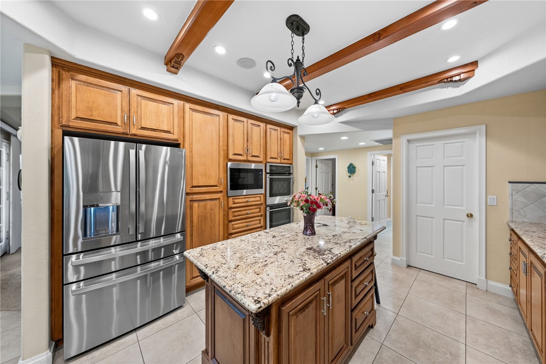 22395 Poplar Court Property Photo 11