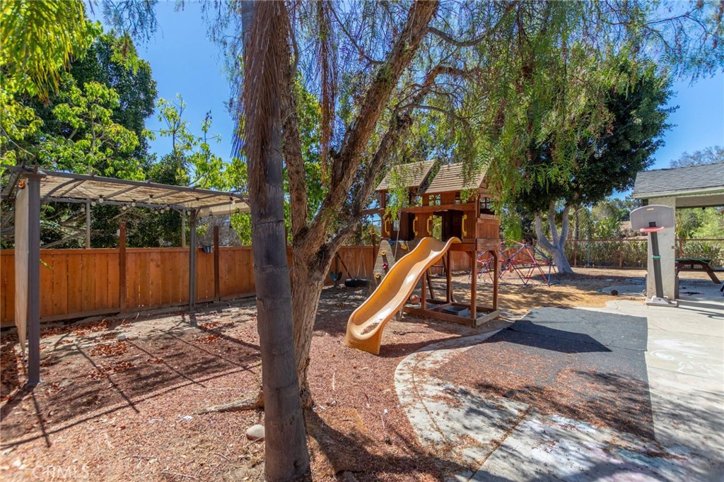 3503 La Mirada Property Photo 17