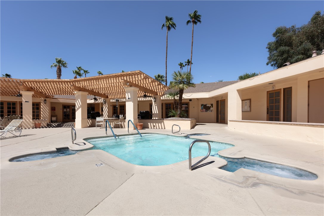 1010 Palm Canyon 58 Property Photo 9