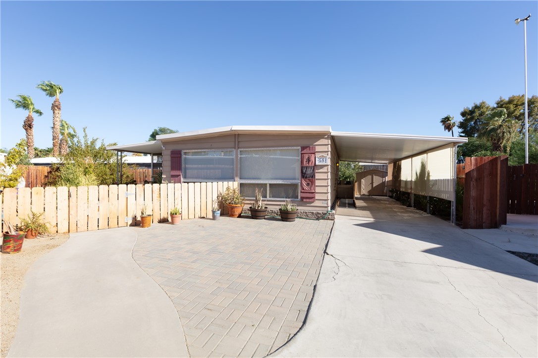 1010 Palm Canyon 58 Property Photo 11