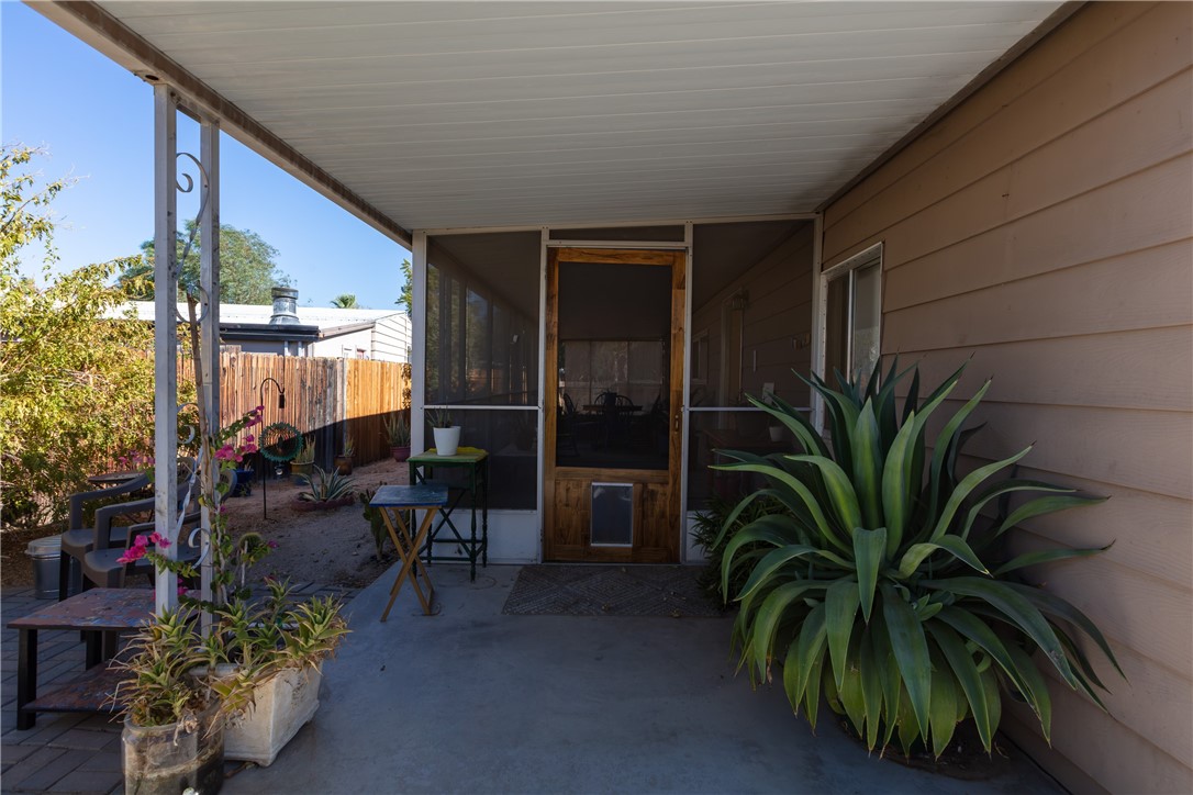 1010 Palm Canyon 58 Property Photo 12