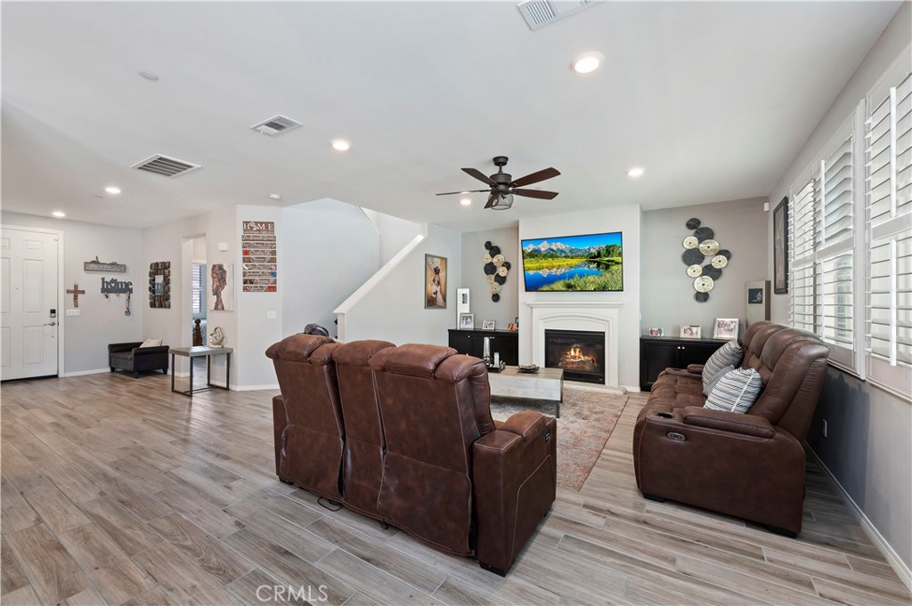 35615 Athena Court Property Photo 8