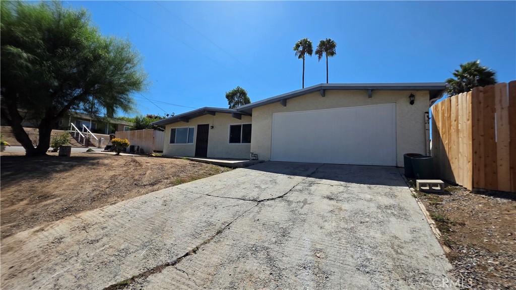808 Maria Property Photo 1