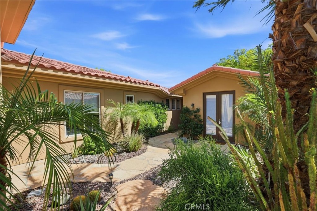 57211 Medinah Property Photo 6