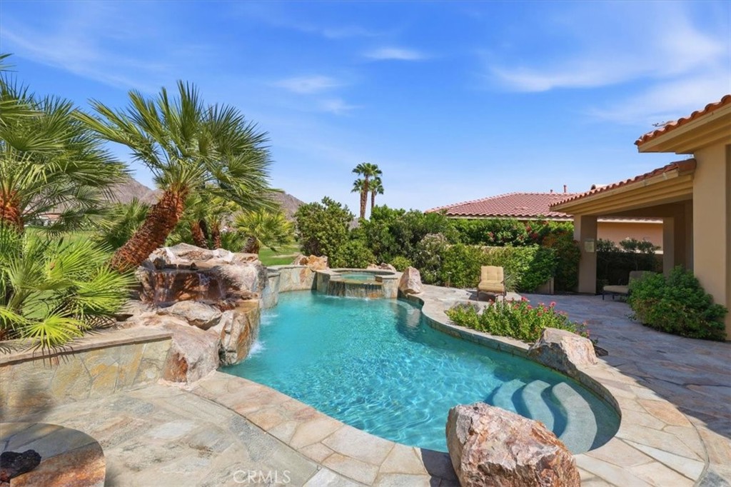 57211 Medinah Property Photo 40
