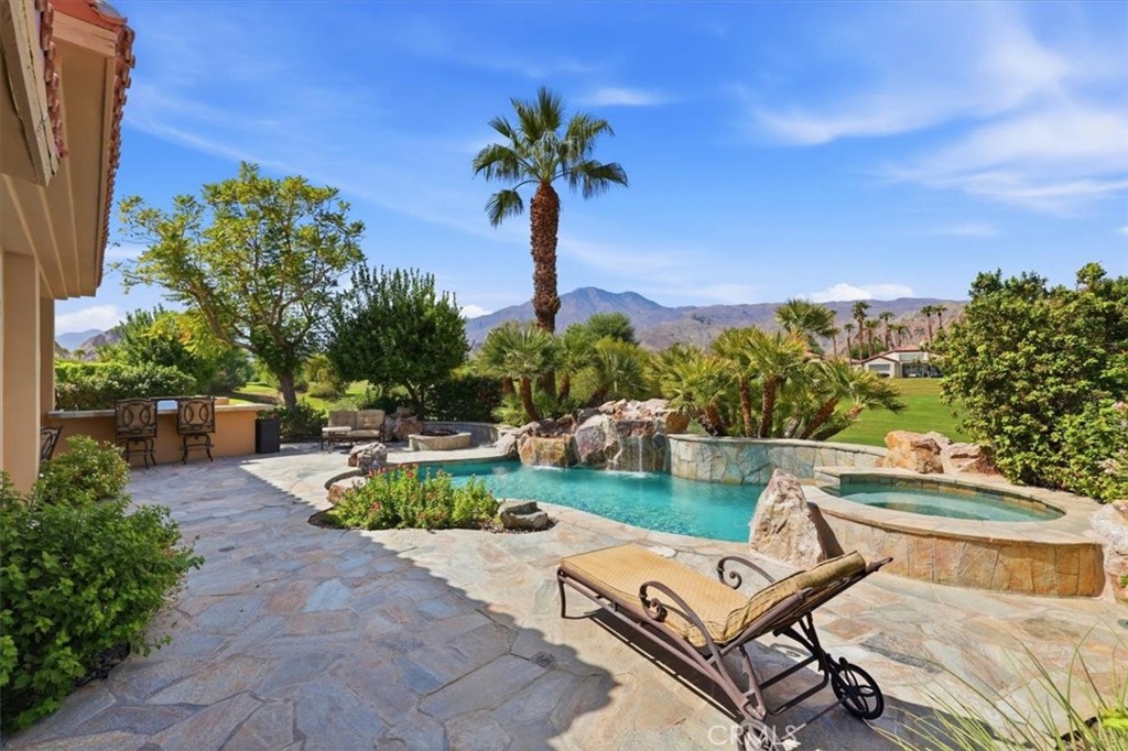57211 Medinah Property Photo 45