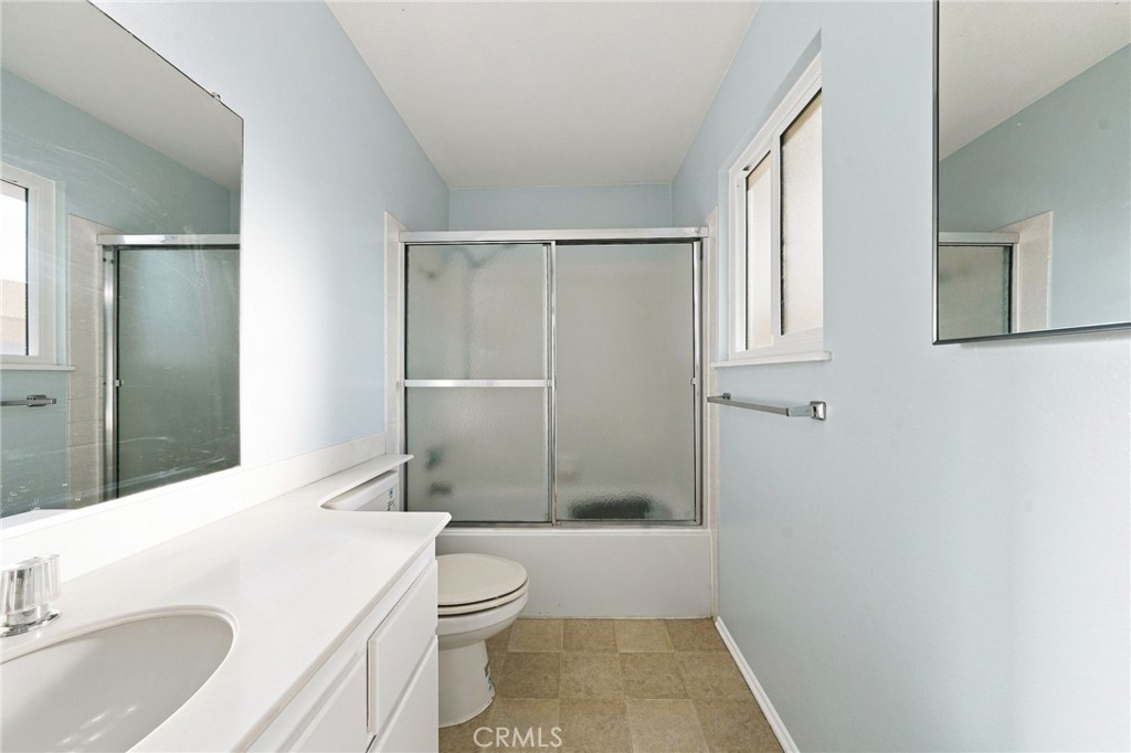 981 W Imperial Hwy #23 Property Photo 32