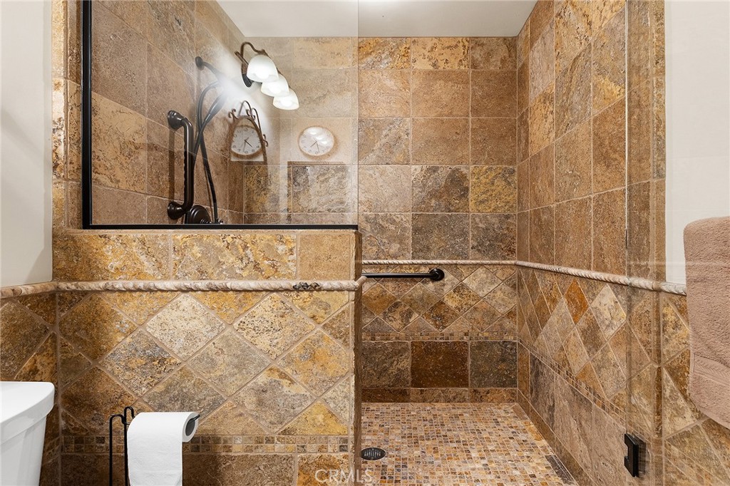 41555 Corte Amalia Property Photo 30
