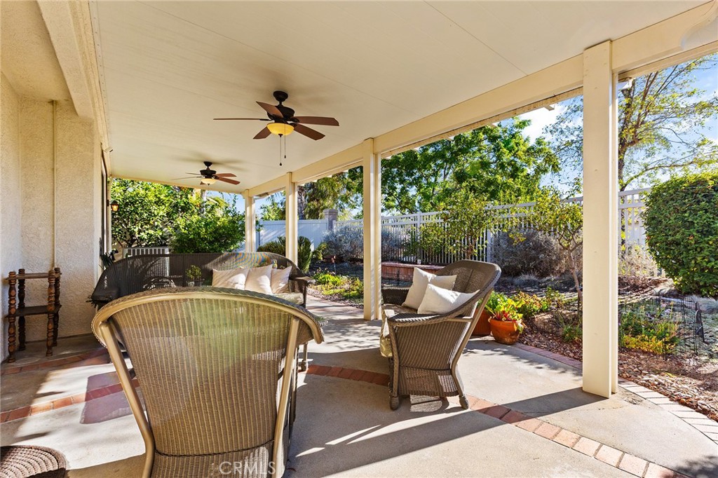 41555 Corte Amalia Property Photo 39
