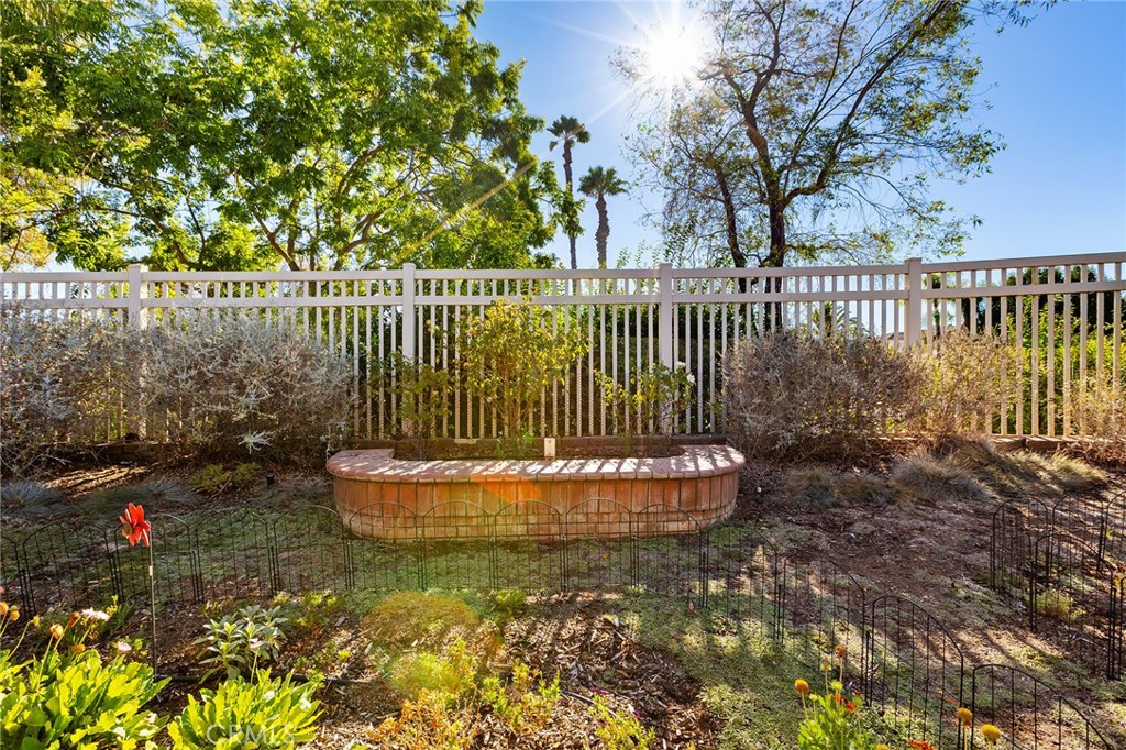 41555 Corte Amalia Property Photo 45