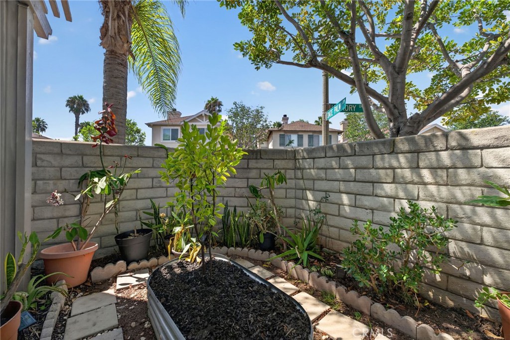 1208 Date Palm Property Photo 45