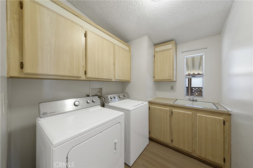 1300 W Menlo Avenue 170 Property Photo 17