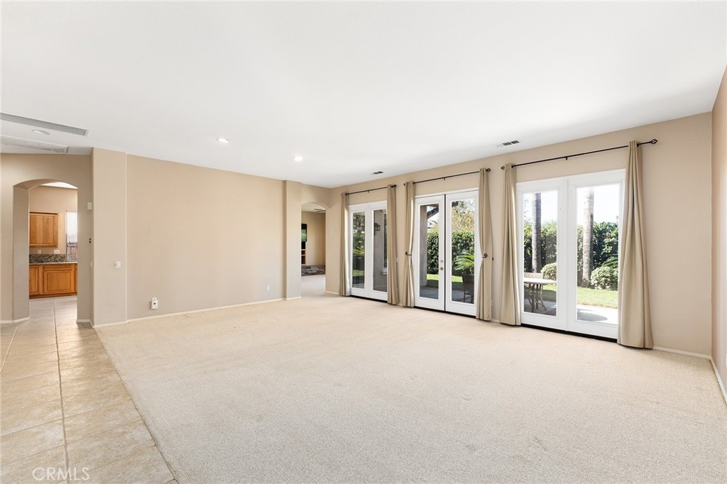 43831 Carentan Property Photo 8