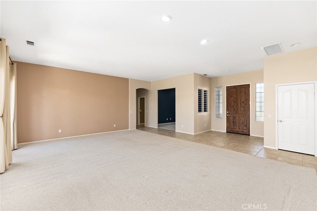 43831 Carentan Property Photo 11