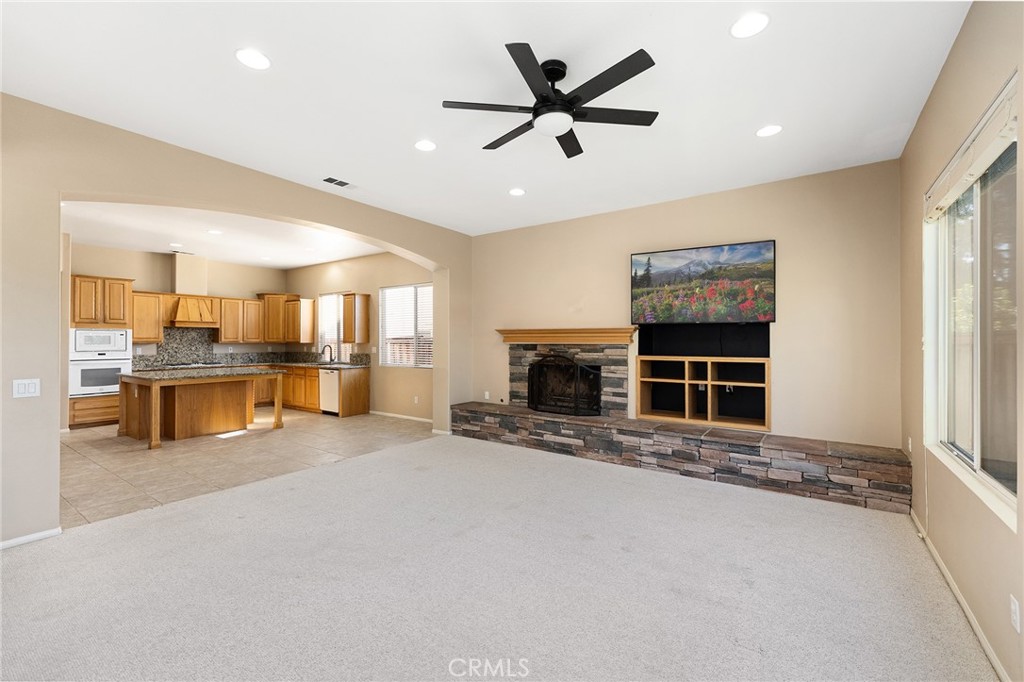 43831 Carentan Property Photo 16