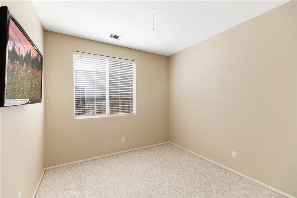 43831 Carentan Property Photo 31