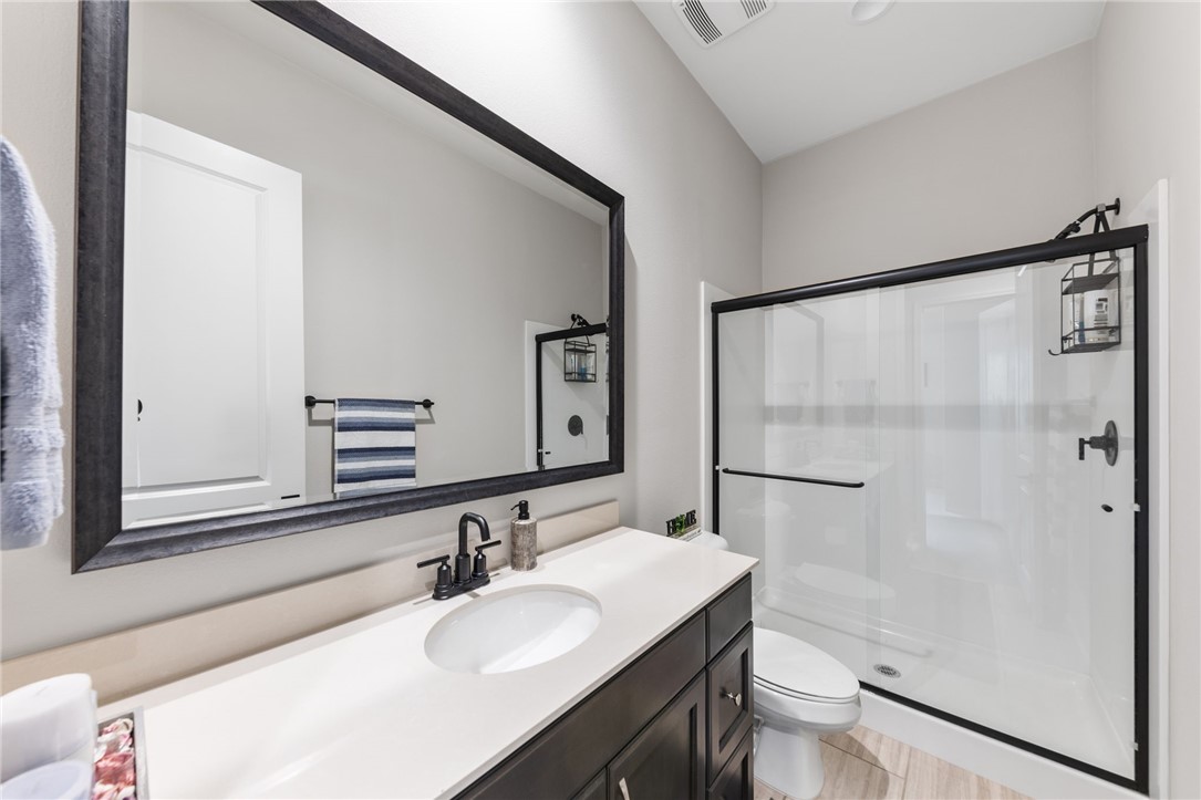 7631 Capstone Court Property Photo 14
