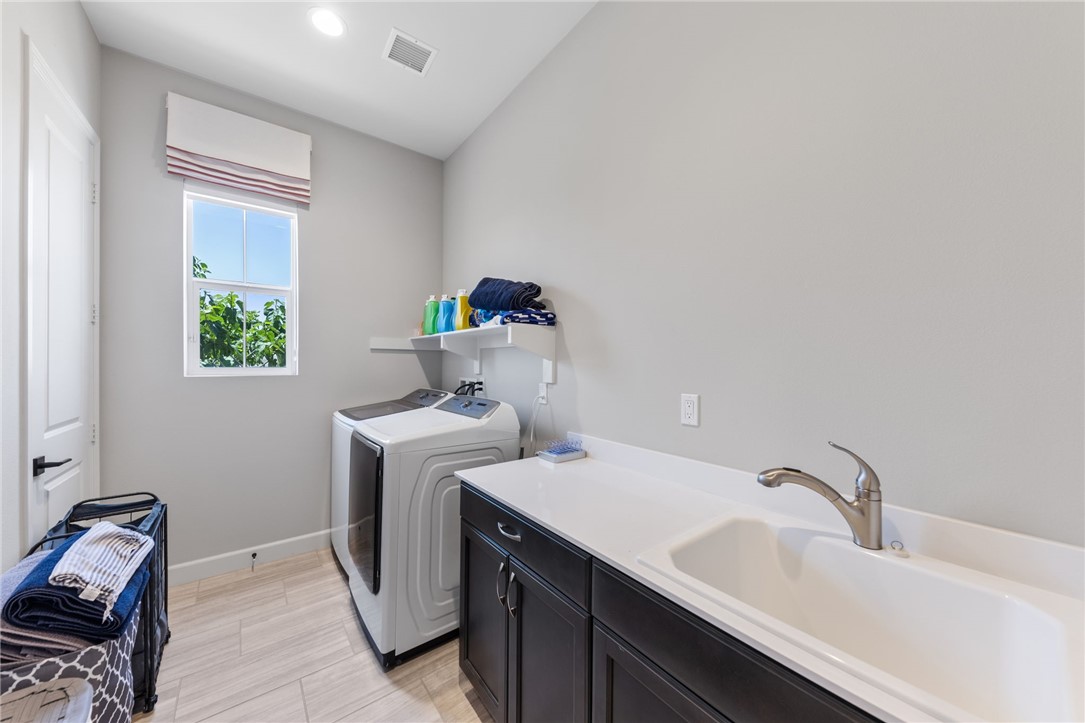 7631 Capstone Court Property Photo 16