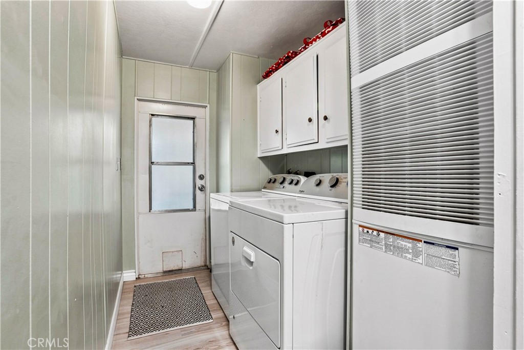 332 N. Lyon Avenue 67 Property Photo 12