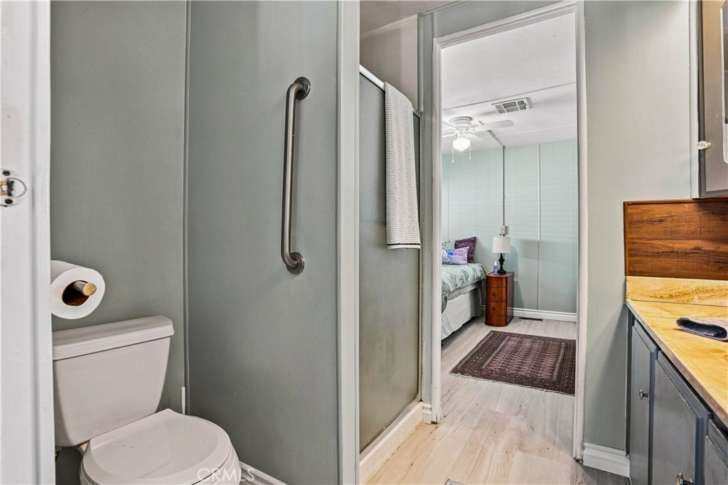 332 N. Lyon Avenue 67 Property Photo 17