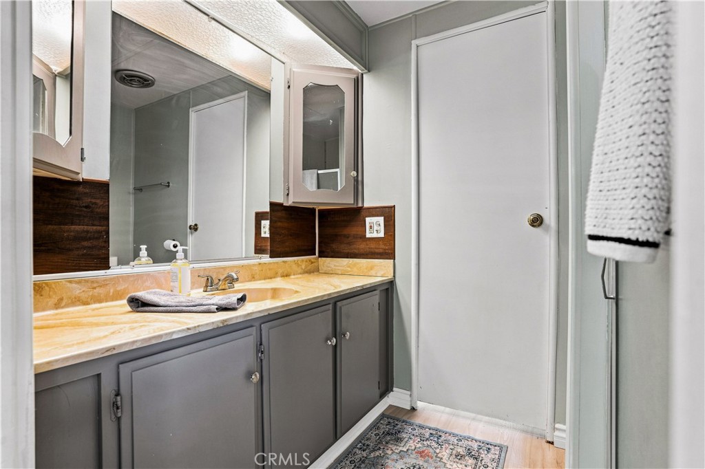 332 N. Lyon Avenue 67 Property Photo 21