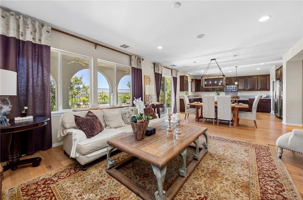 34298 Hourglass Property Photo 8