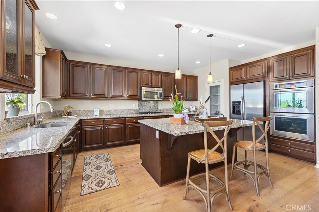 34298 Hourglass Property Photo 25