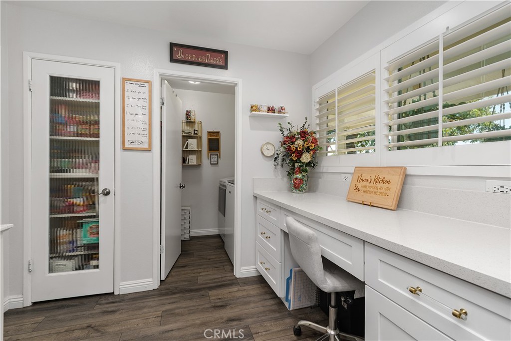 25611 Cherry Hills Boulevard Property Photo 14