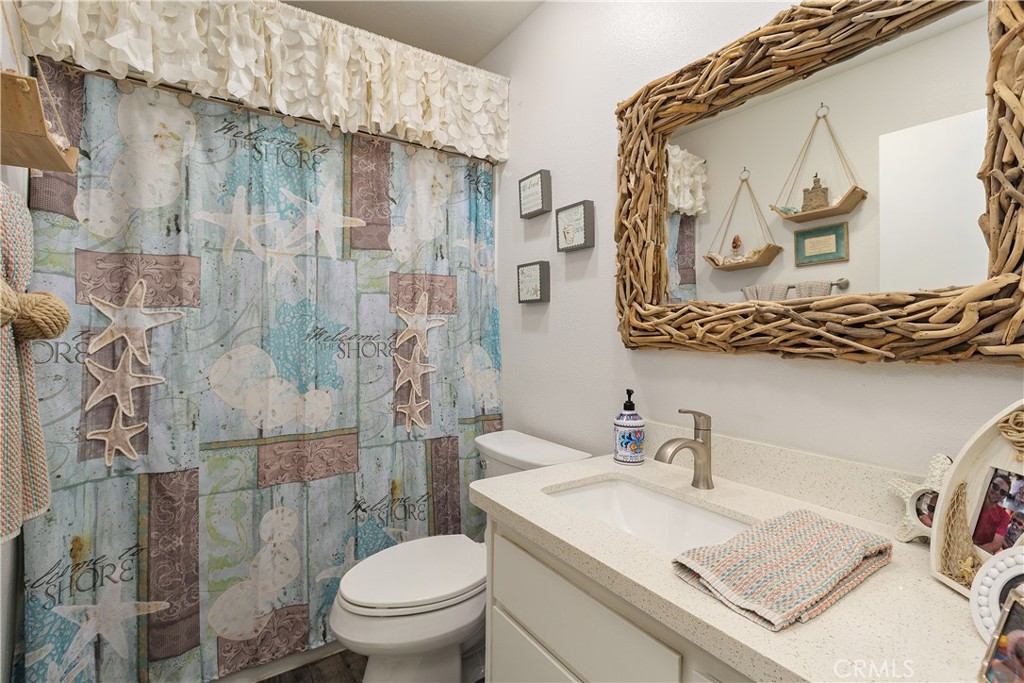 25611 Cherry Hills Boulevard Property Photo 17