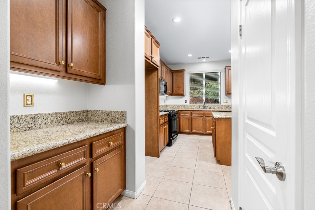 9256 Stephenson Lane Property Photo 6