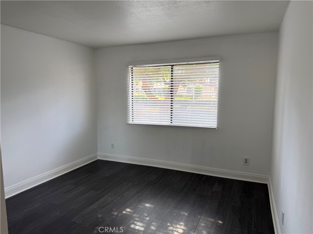 25644 Sharp Drive E Property Photo 5