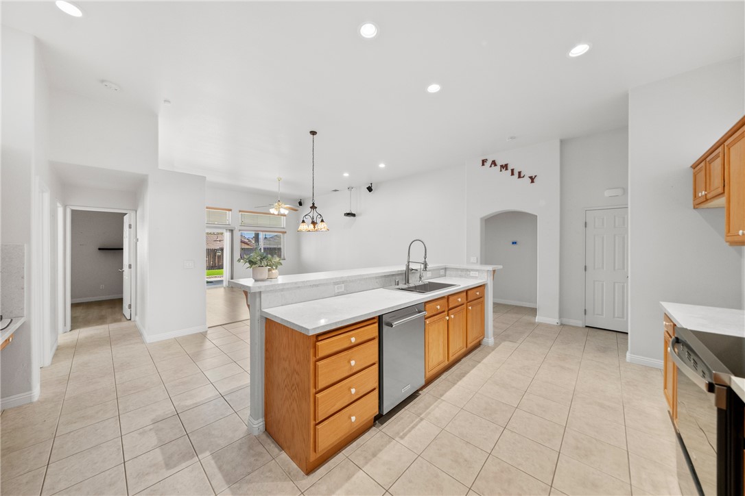 8935 Ironstone Court Property Photo 16