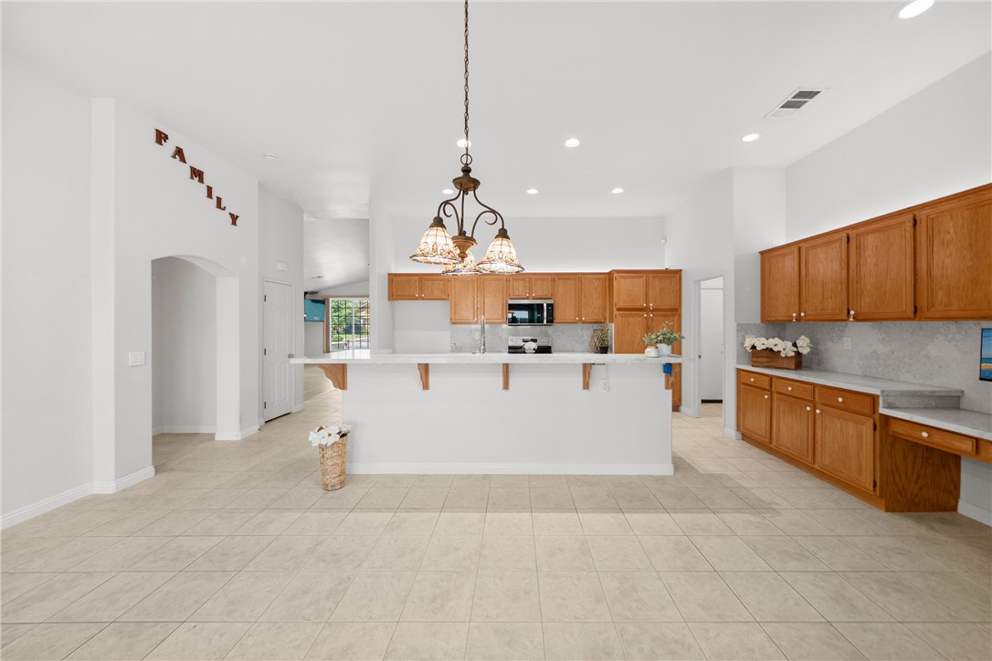 8935 Ironstone Court Property Photo 18