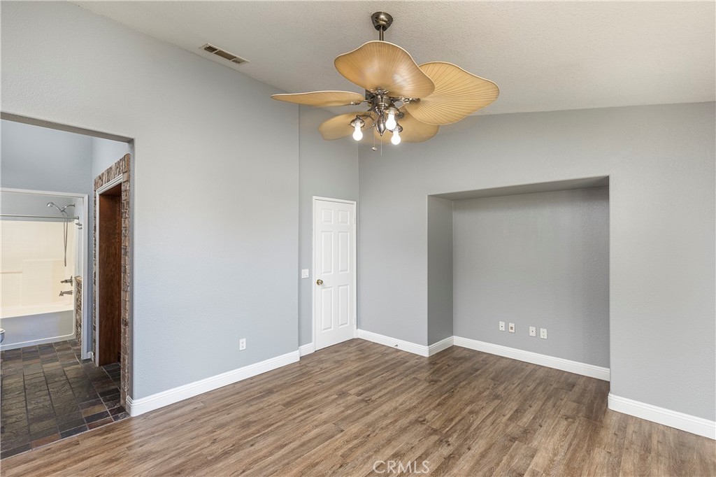 31529 Amsterdam Property Photo 16
