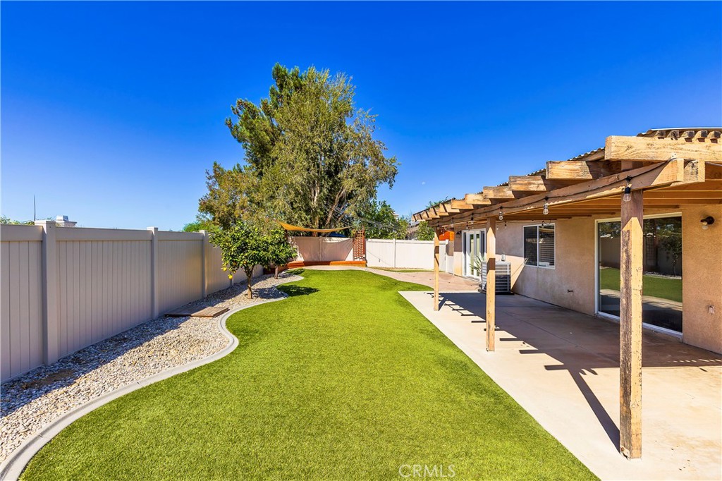 31529 Amsterdam Property Photo 23