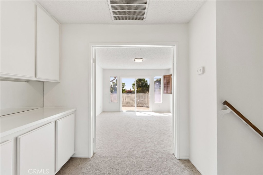 100 N Glendora Property Photo 24