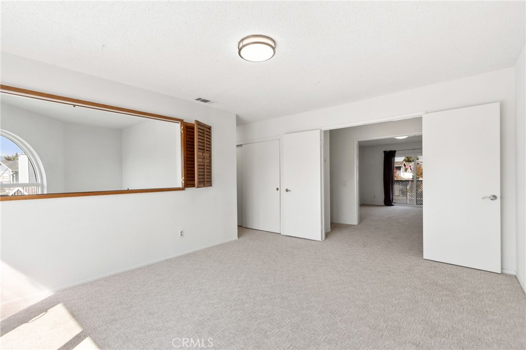100 N Glendora Property Photo 29