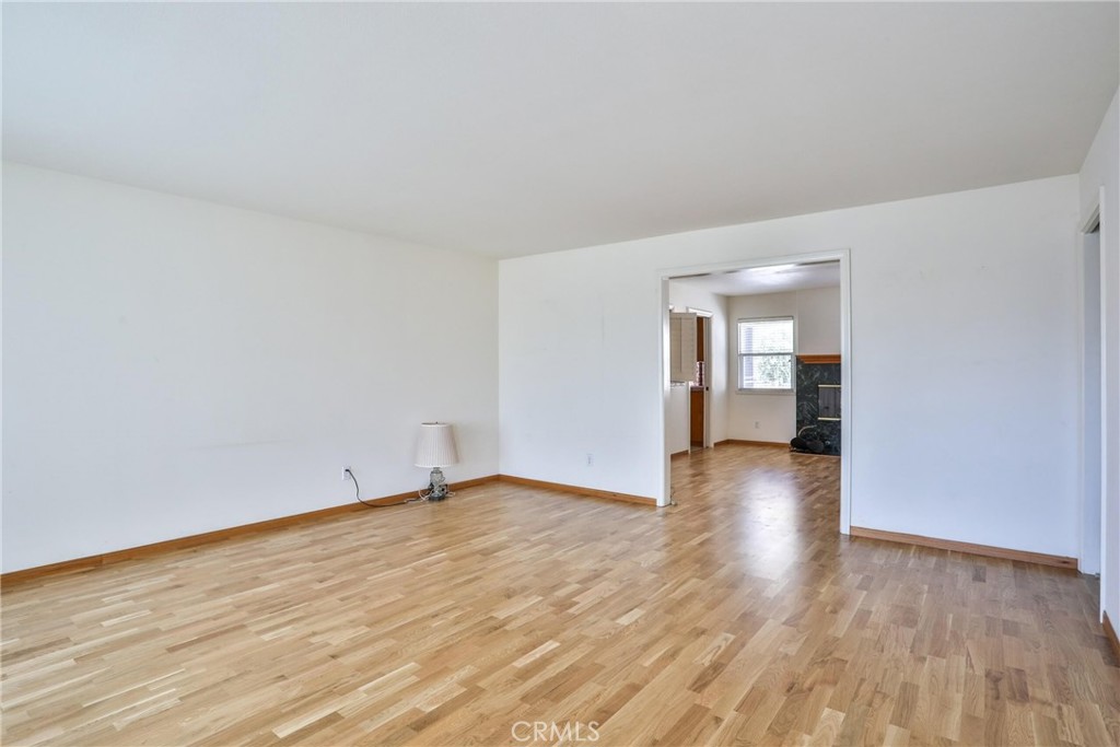 22700 Blue Teal Property Photo 14
