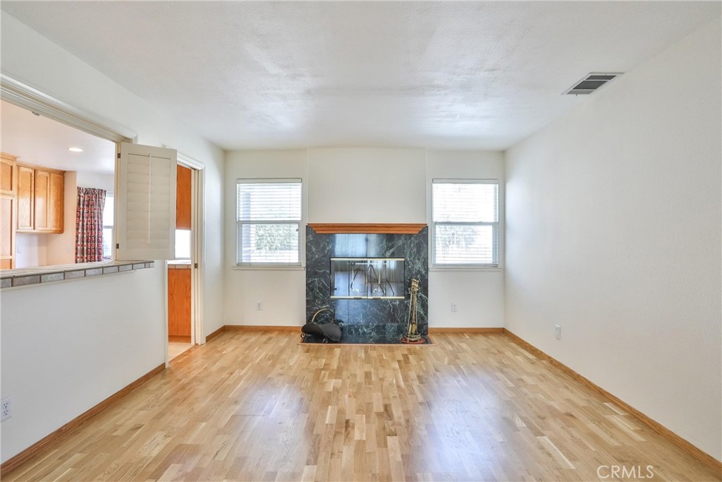 22700 Blue Teal Property Photo 15