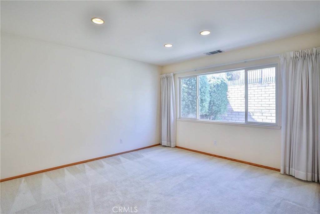 22700 Blue Teal Property Photo 18