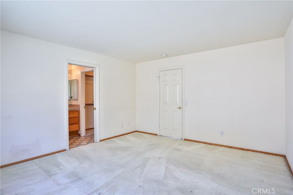 22700 Blue Teal Property Photo 22