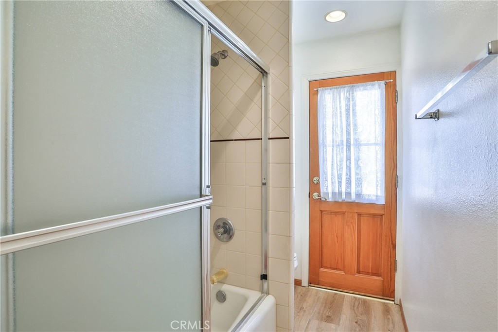 22700 Blue Teal Property Photo 26