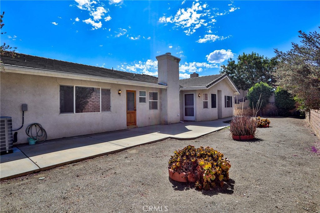 22700 Blue Teal Property Photo 28