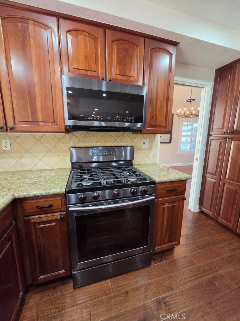 41827 Marwood Circle Property Photo 14