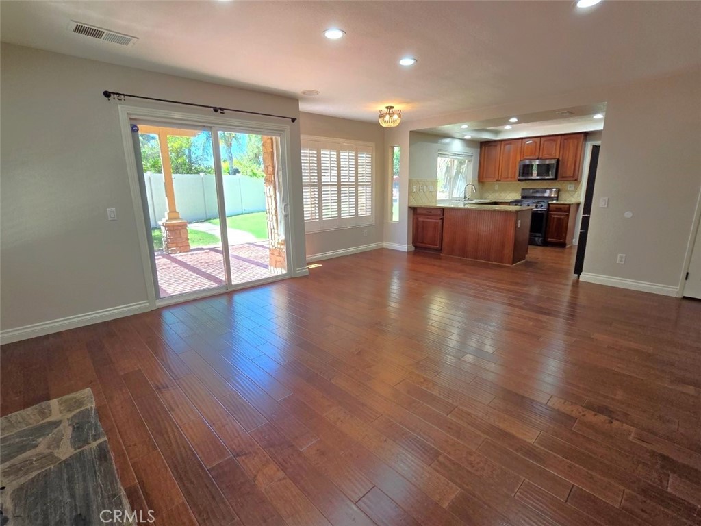 41827 Marwood Circle Property Photo 18