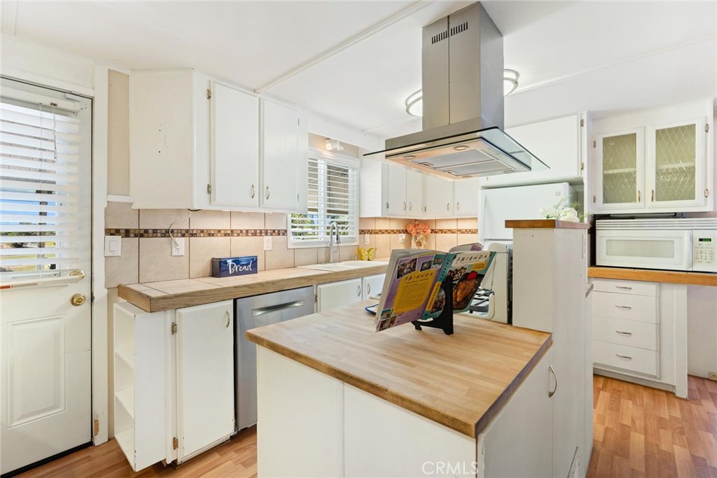 42751 E Floria Avenue 16 Property Photo 16