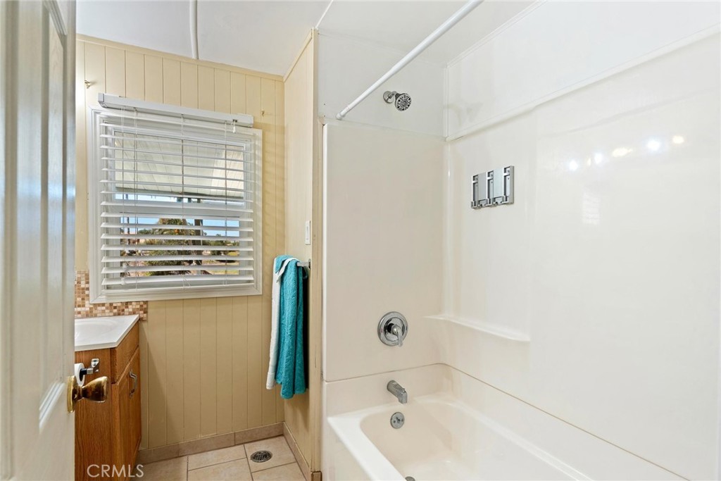 42751 E Floria Avenue 16 Property Photo 21