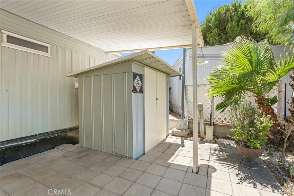 42751 E Floria Avenue 16 Property Photo 29