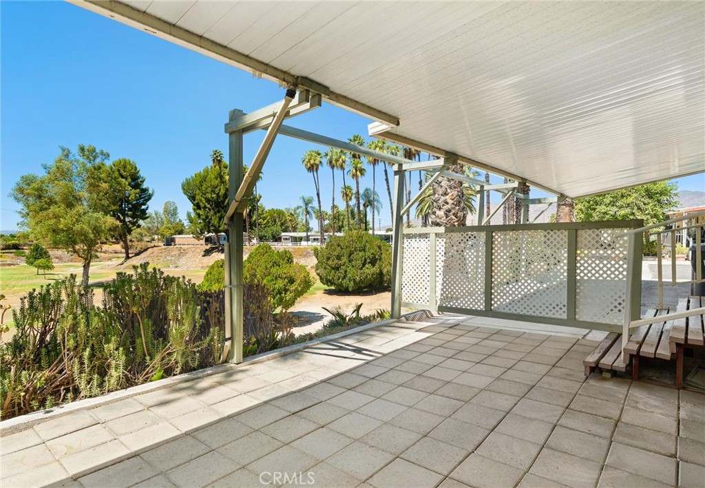 42751 E Floria Avenue 16 Property Photo 31