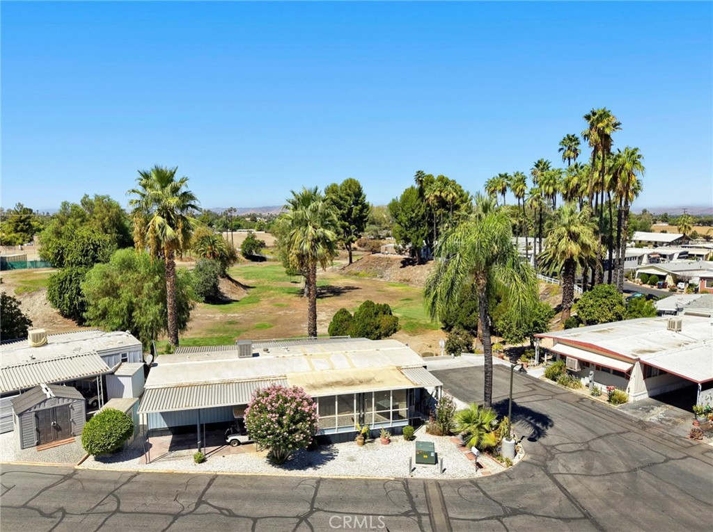 42751 E Floria Avenue 16 Property Photo 35